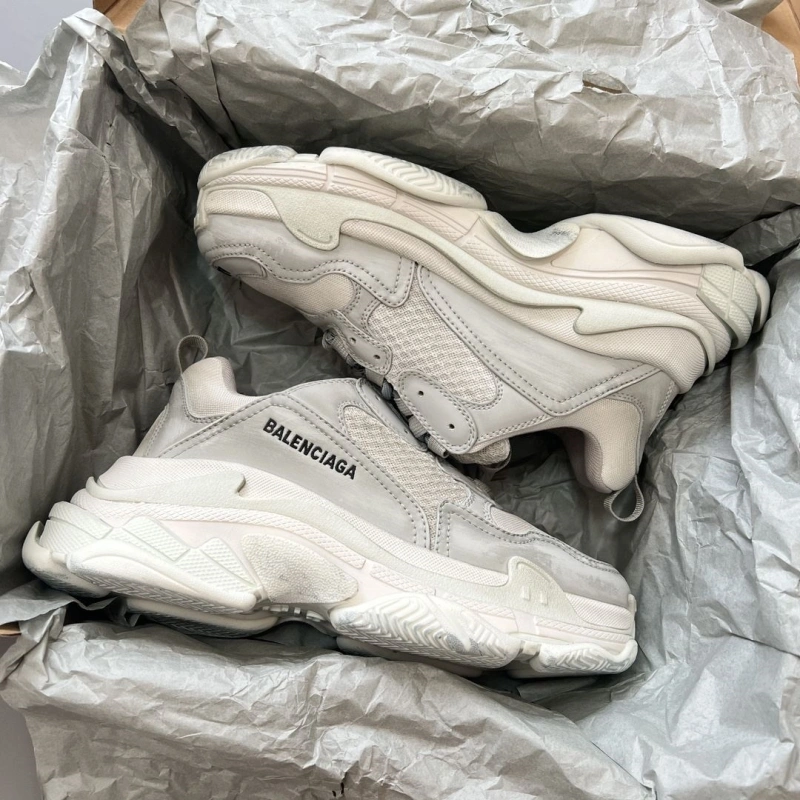 EasyMatch Bxlxnciaga Sneakers 110104