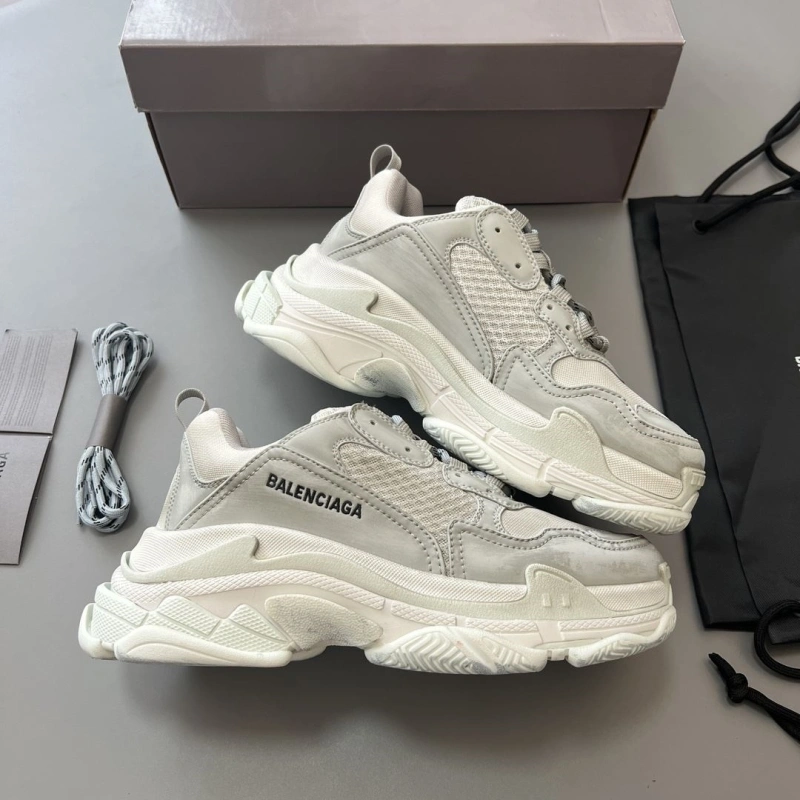 EasyMatch Bxlxnciaga Sneakers 110104