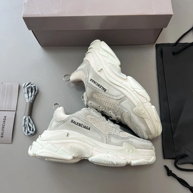 EasyMatch Bxlxnciaga Sneakers 110104