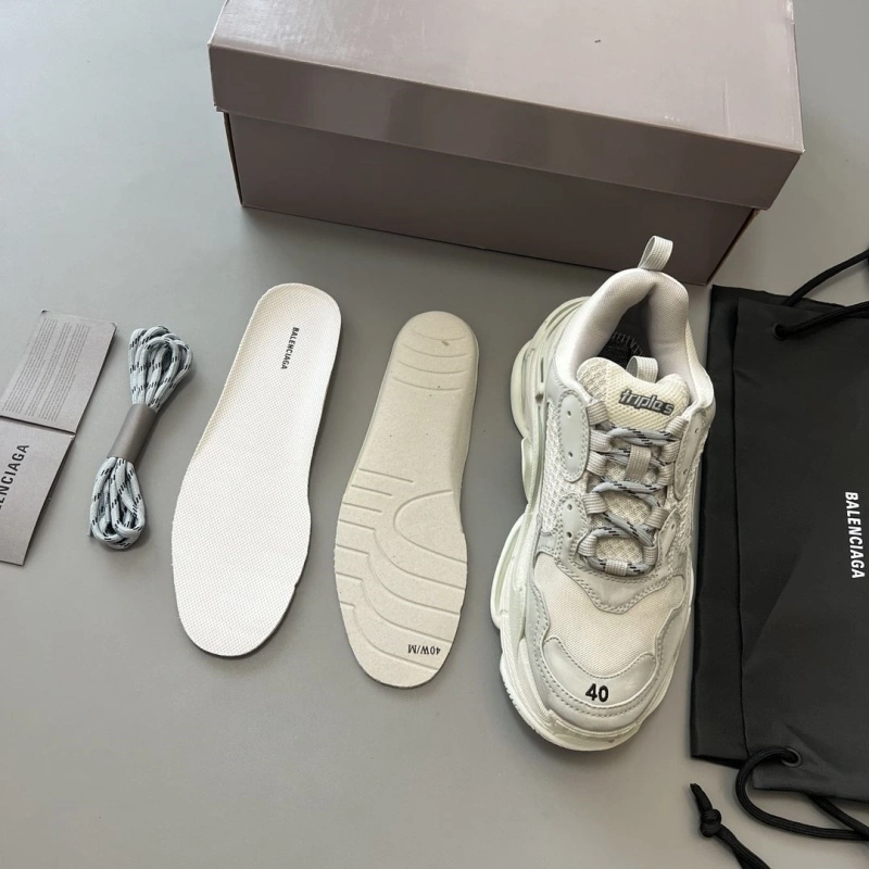 EasyMatch Bxlxnciaga Sneakers 110104