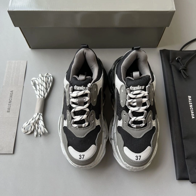 Sophisticated Bxlxnciaga Sneakers 110100
