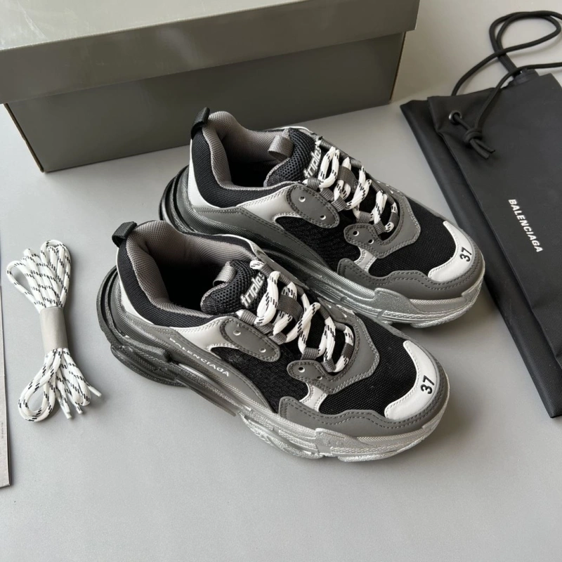 Sophisticated Bxlxnciaga Sneakers 110100