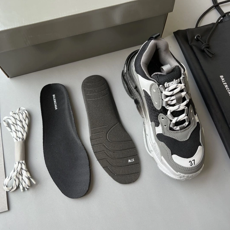 Sophisticated Bxlxnciaga Sneakers 110100
