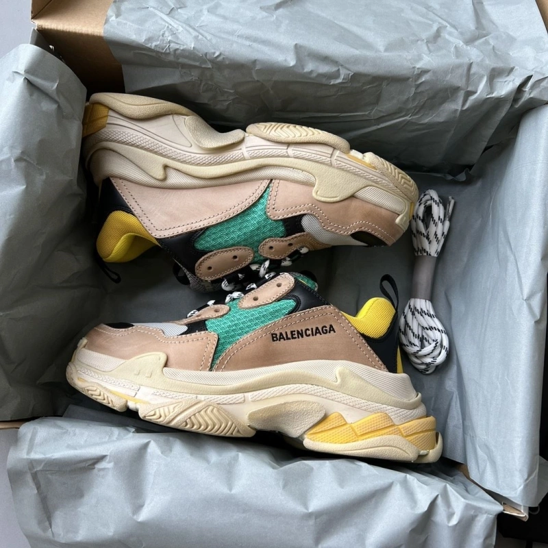Breathable Bxlxnciaga Sneakers 110092
