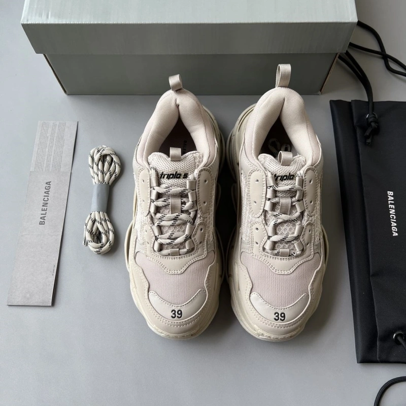 Bright Bxlxnciaga Sneakers 110075