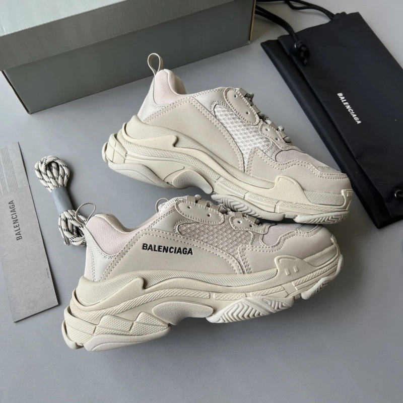 Bright Bxlxnciaga Sneakers 110075