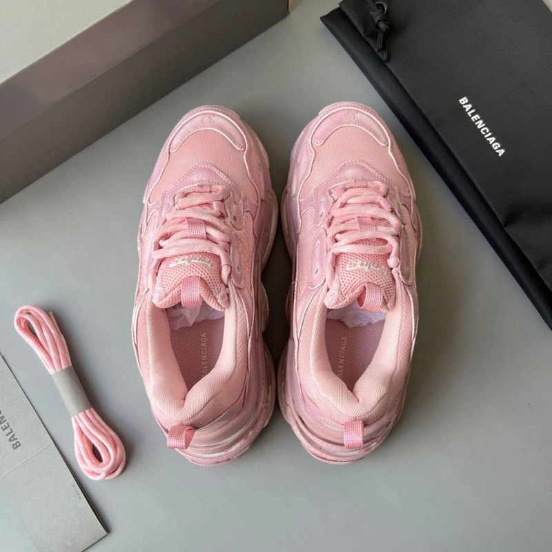 Refined Bxlxnciaga Sneakers 110089