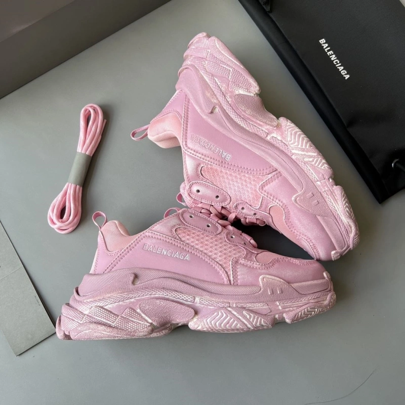 Refined Bxlxnciaga Sneakers 110089