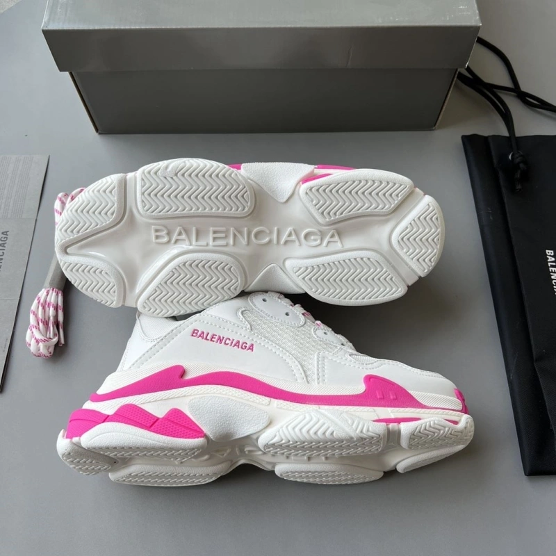 Functional Bxlxnciaga Sneakers 110065