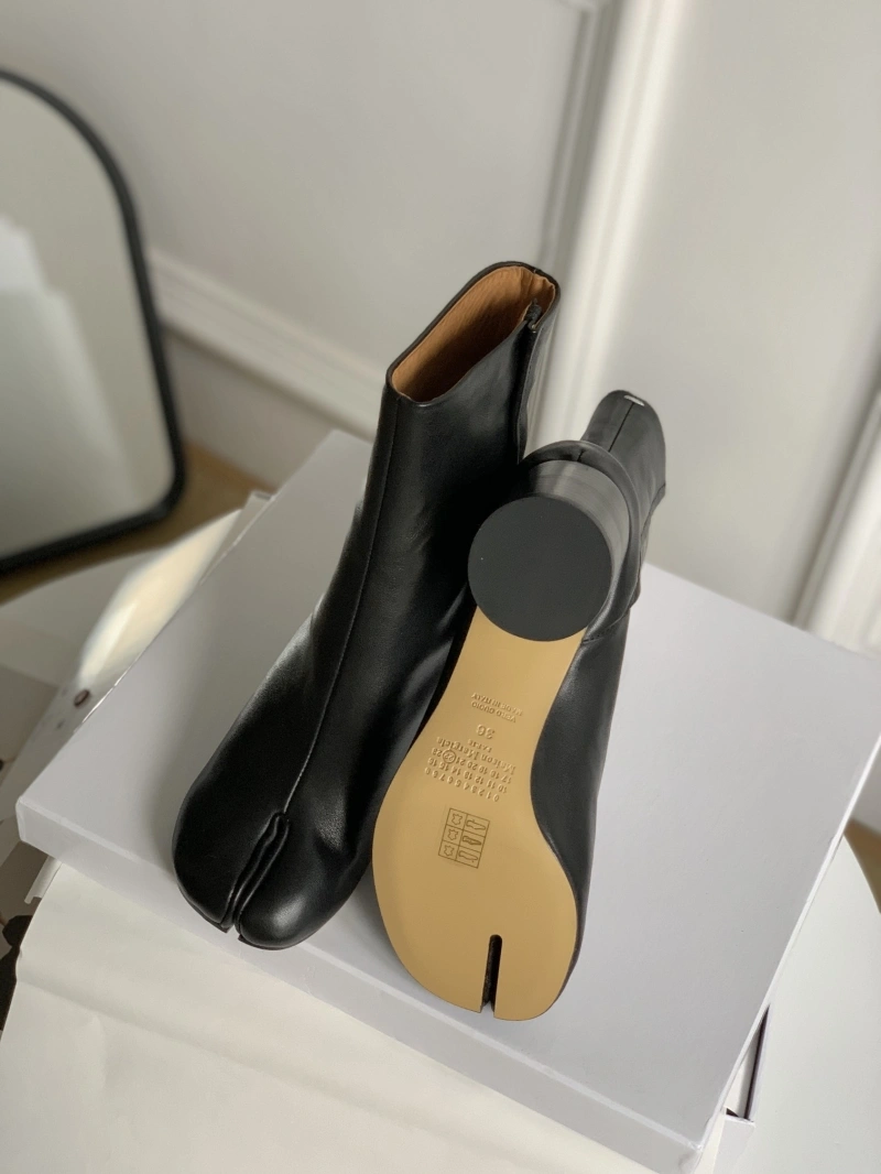 EyeCatching Othxr Boots 216438