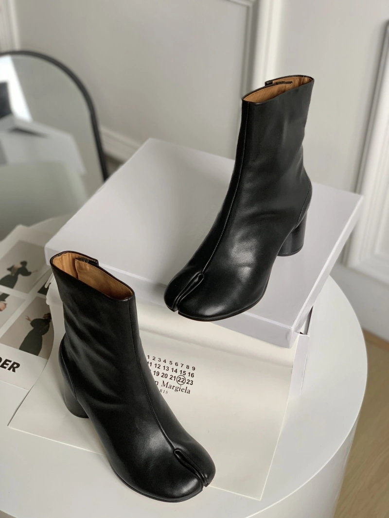 EyeCatching Othxr Boots 216438