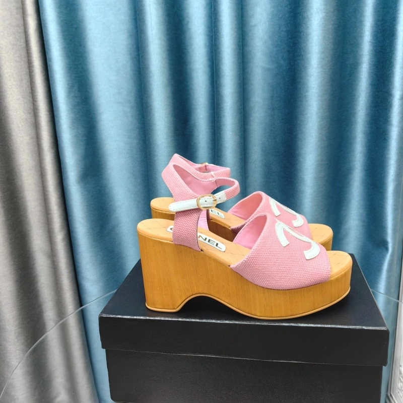 Minimalist Chxnxl Sandals 131007