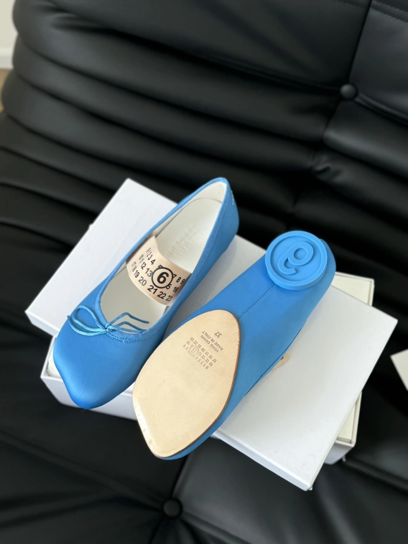 Bold Othxr flat shoes 216400