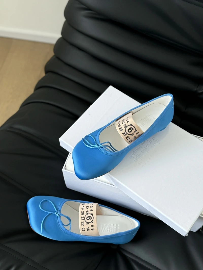 Bold Othxr flat shoes 216400
