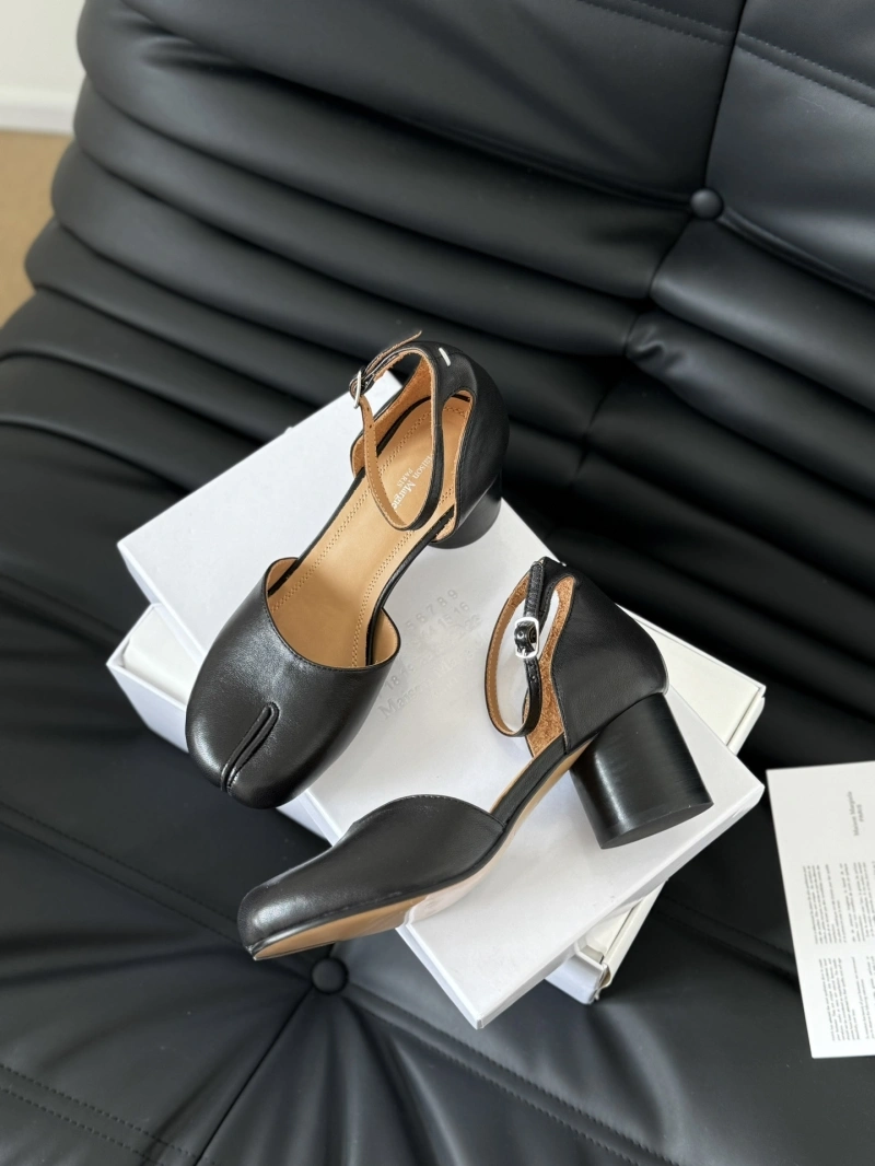 Resilient Othxr High Heels 216429