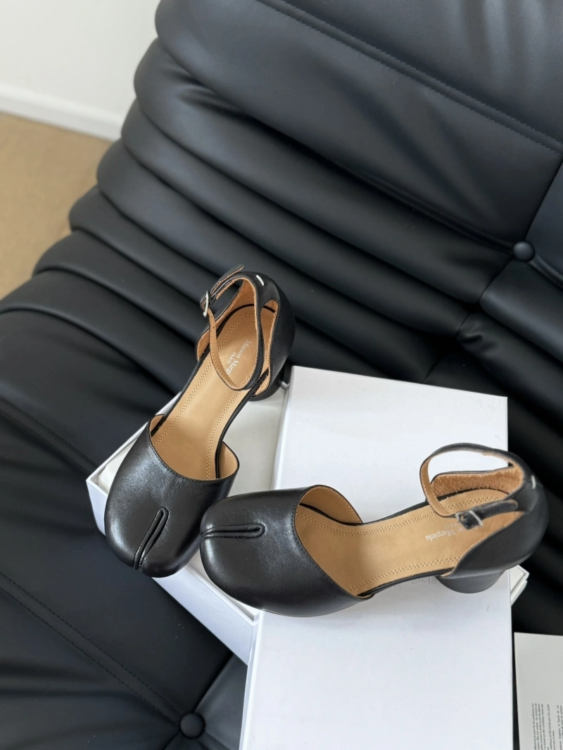 Resilient Othxr High Heels 216429