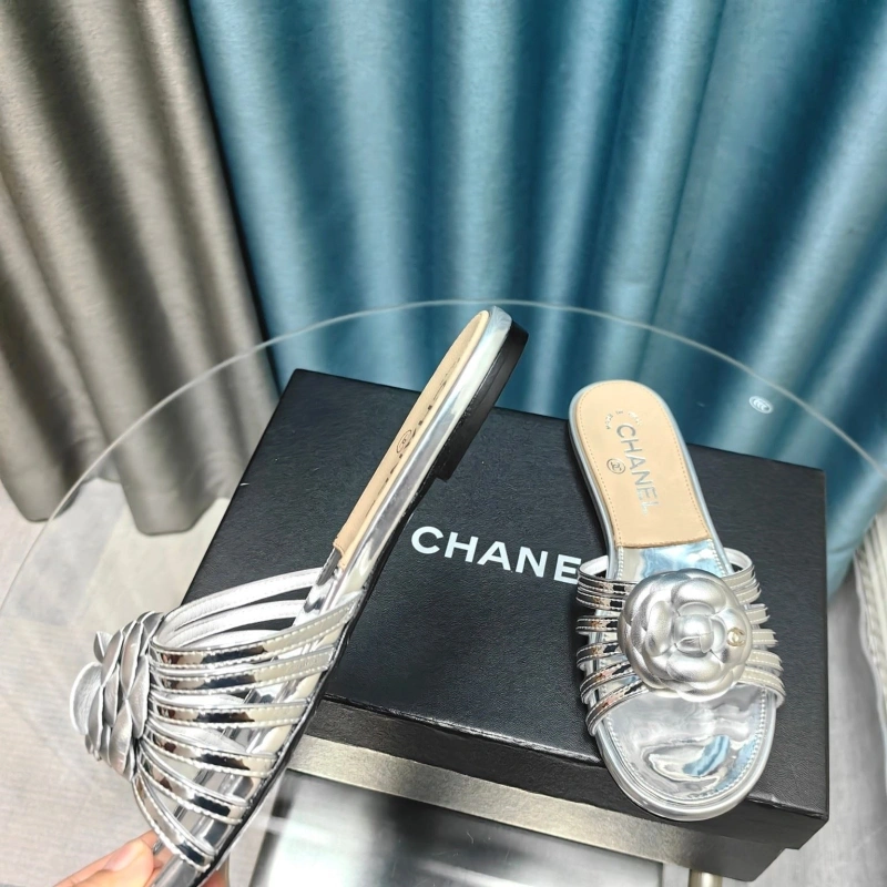 Efficient Chxnxl Slippers 130494