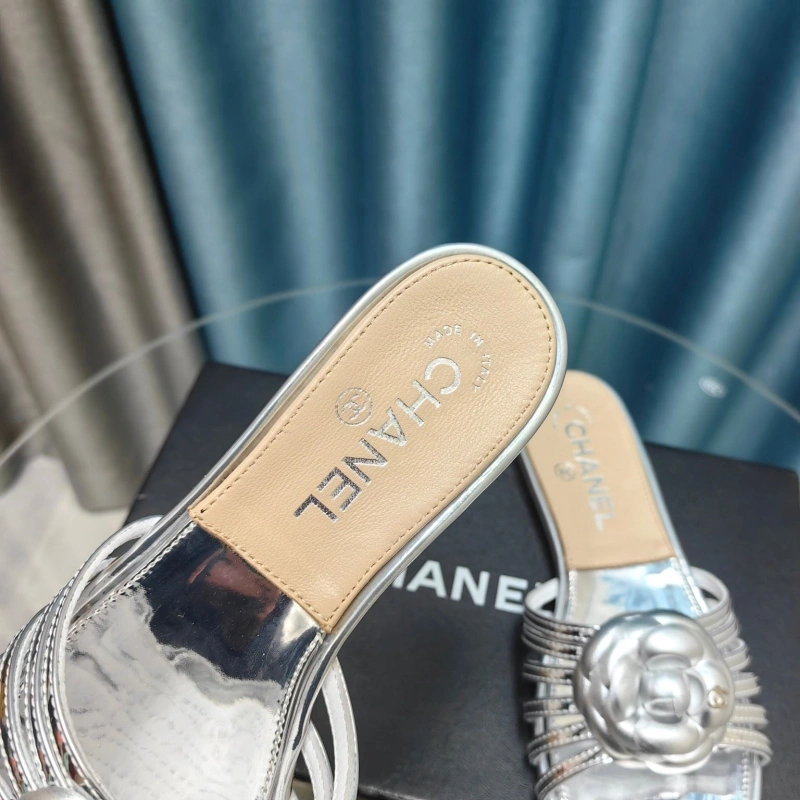 Efficient Chxnxl Slippers 130494