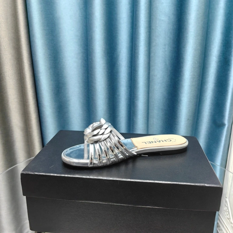 Efficient Chxnxl Slippers 130494