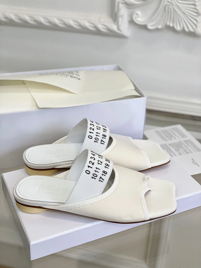 Othxr Slippers BestValue 216330