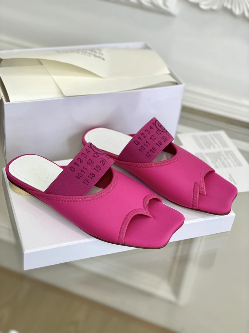 Othxr Slippers WellDesigned 216323