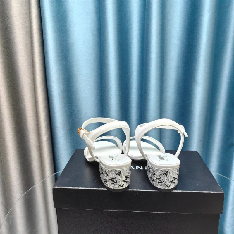Chxnxl Sandals Vibrant 131006