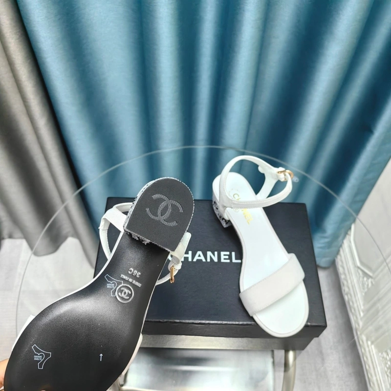 Chxnxl Sandals Vibrant 131006