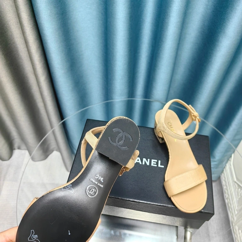 EyeCatching Chxnxl Sandals 130994