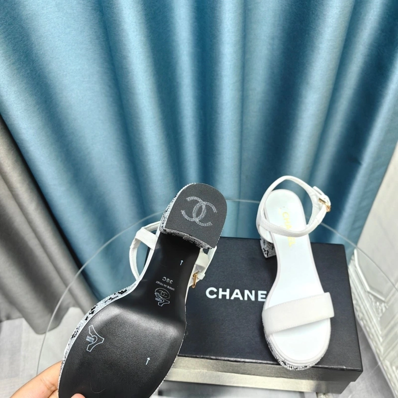 Flexible Chxnxl Sandals 130997