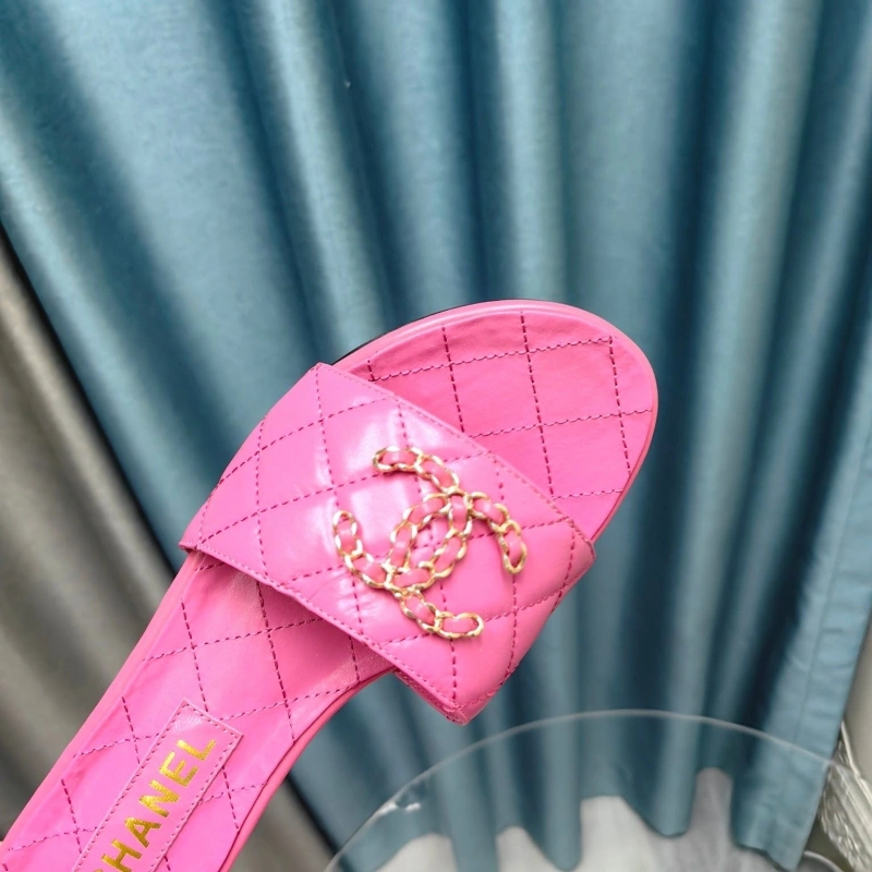 DailyWear Chxnxl Slippers 130473