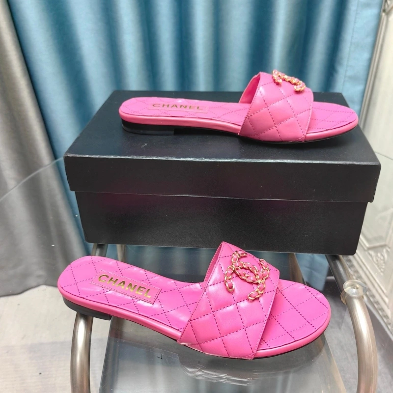 DailyWear Chxnxl Slippers 130473