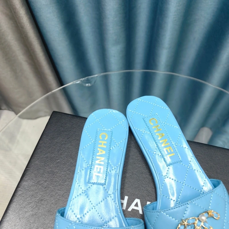 GoodFit Chxnxl Slippers 130465