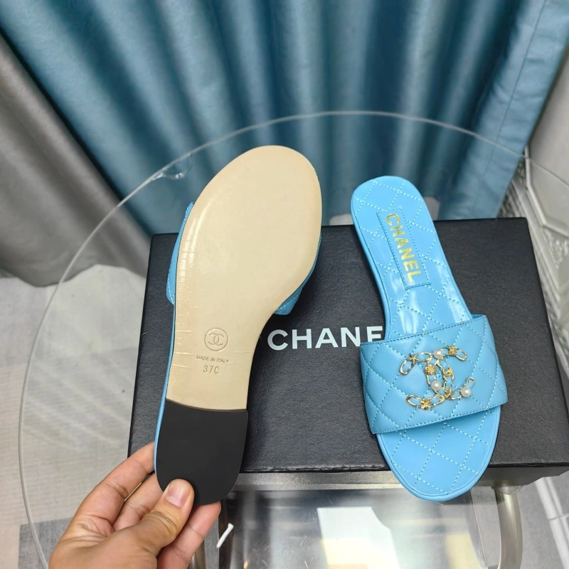 GoodFit Chxnxl Slippers 130465
