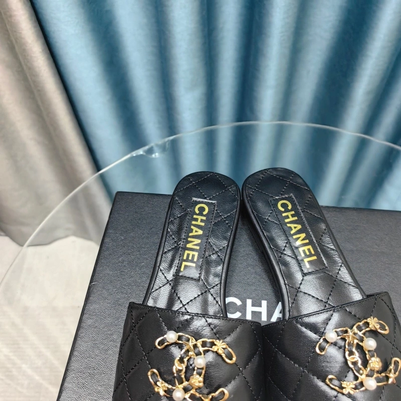 Chxnxl Slippers Refined 130463
