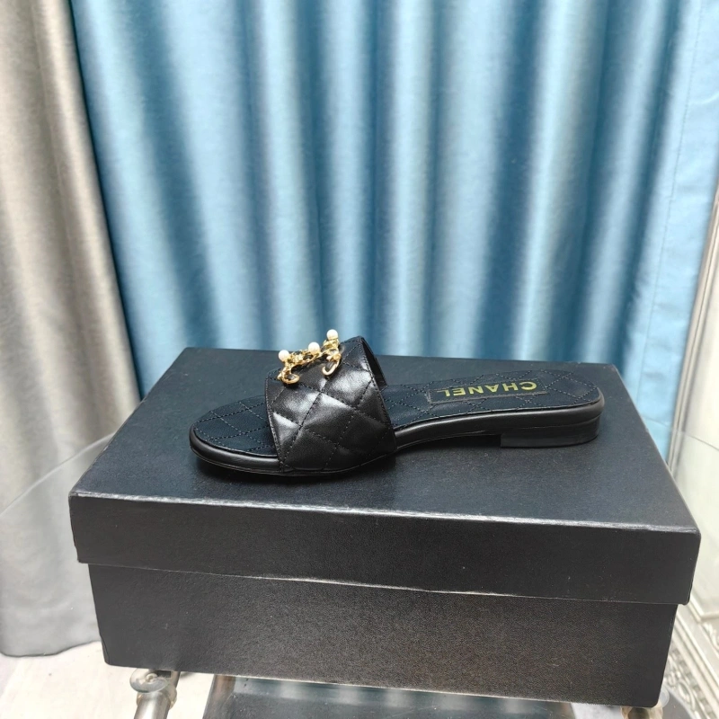 Chxnxl Slippers Refined 130463
