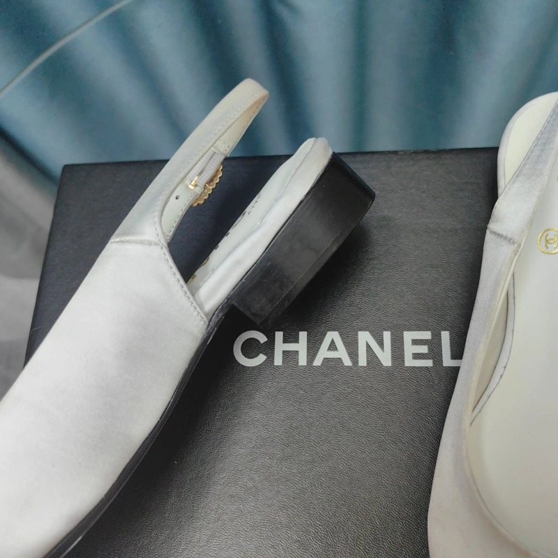 Refined Chxnxl Flat Shoes 131761