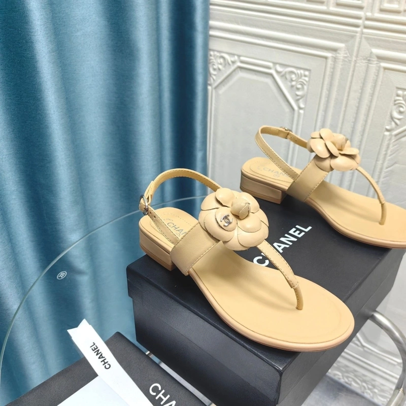 HighQuality Chxnxl Sandals 130986