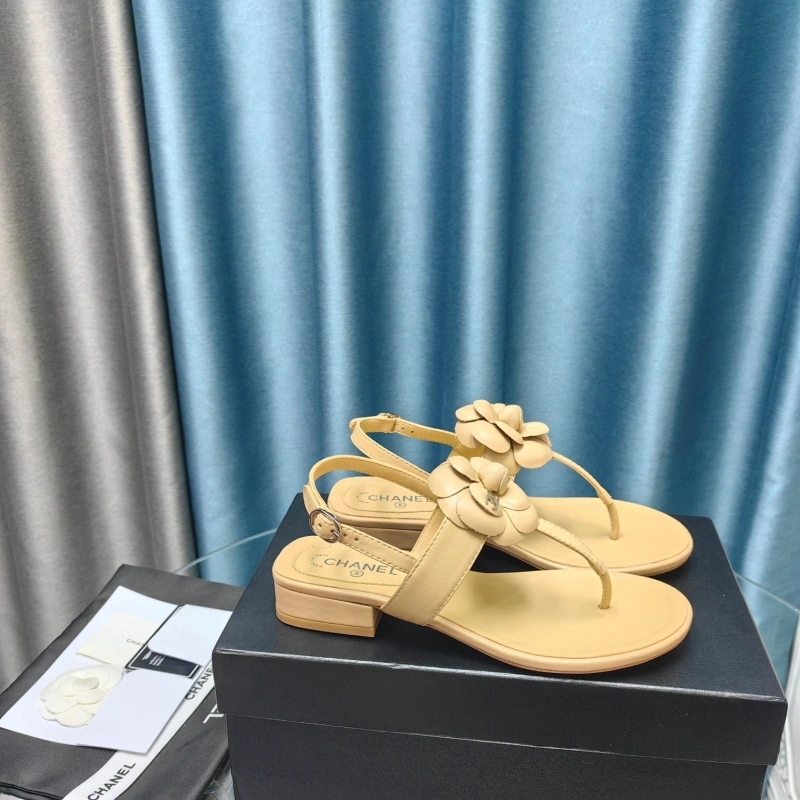 HighQuality Chxnxl Sandals 130986