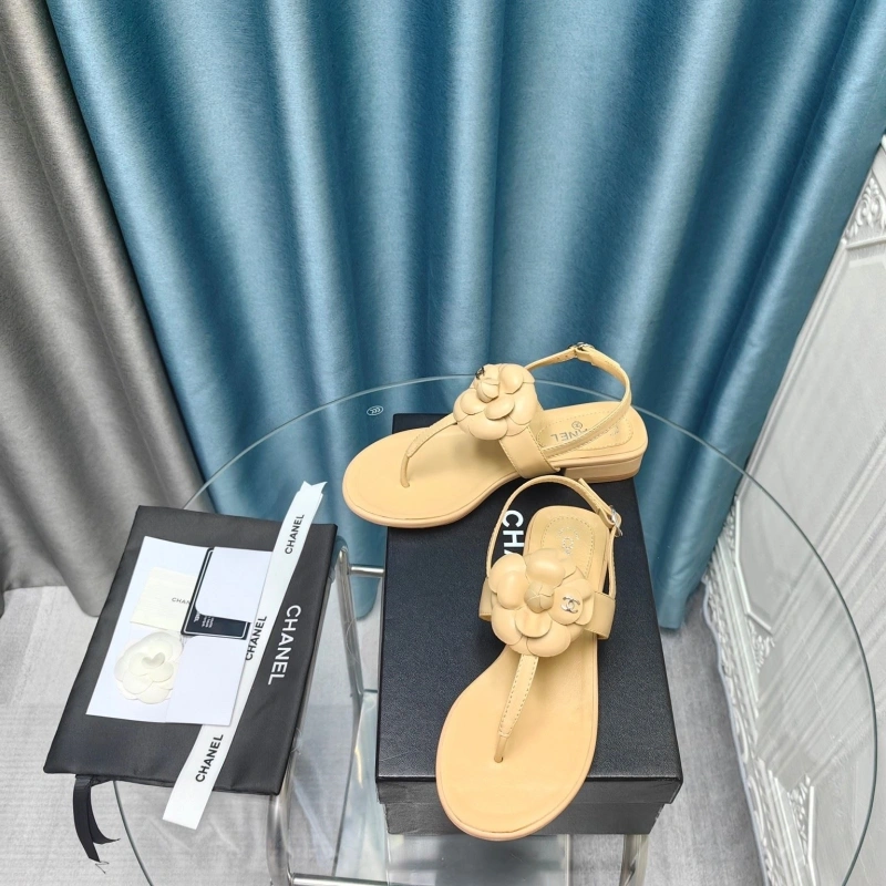 HighQuality Chxnxl Sandals 130986