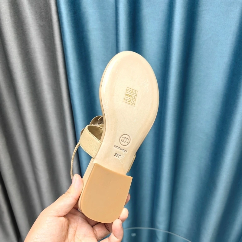 HighQuality Chxnxl Sandals 130986