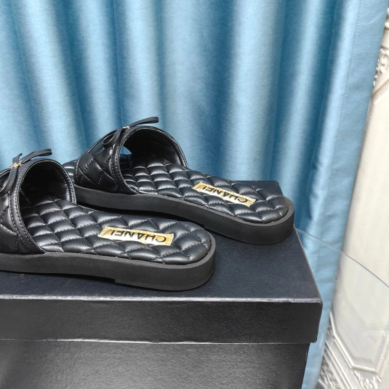 Affordable Chxnxl Slippers 130469