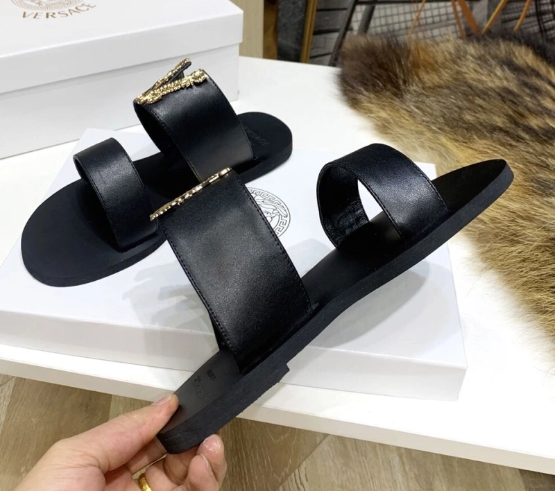 Reliable Gxvxnchy Slippers 154503