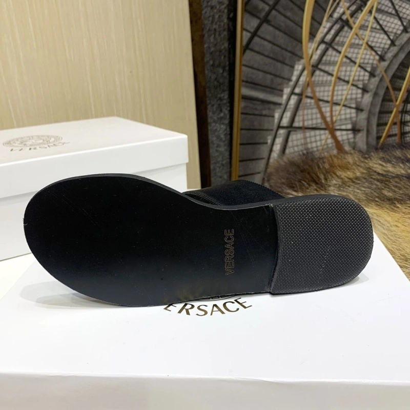 Reliable Gxvxnchy Slippers 154503