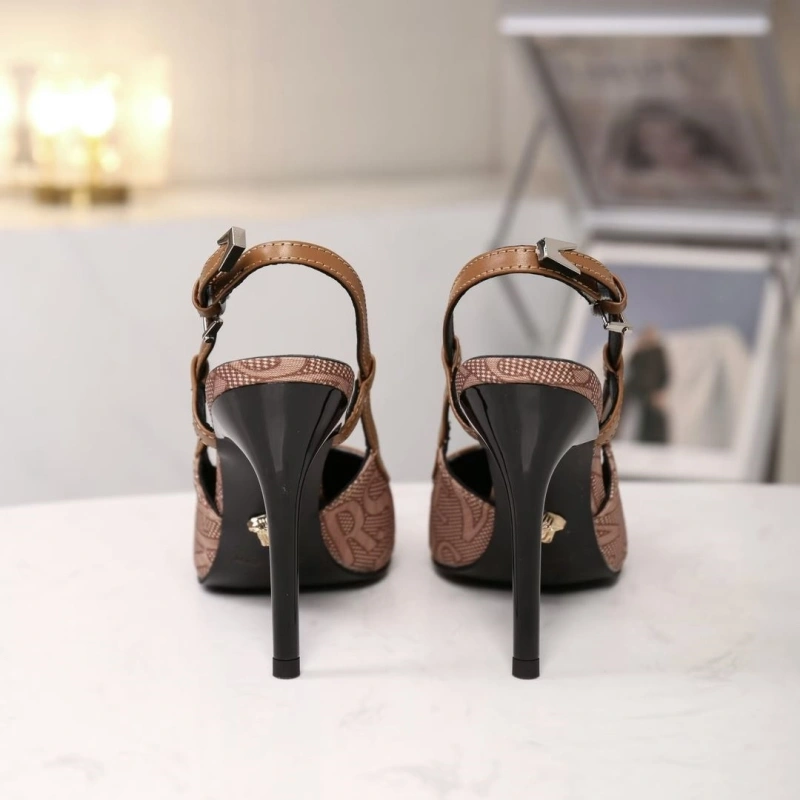 NewStyle Gxvxnchy High Heels 154524