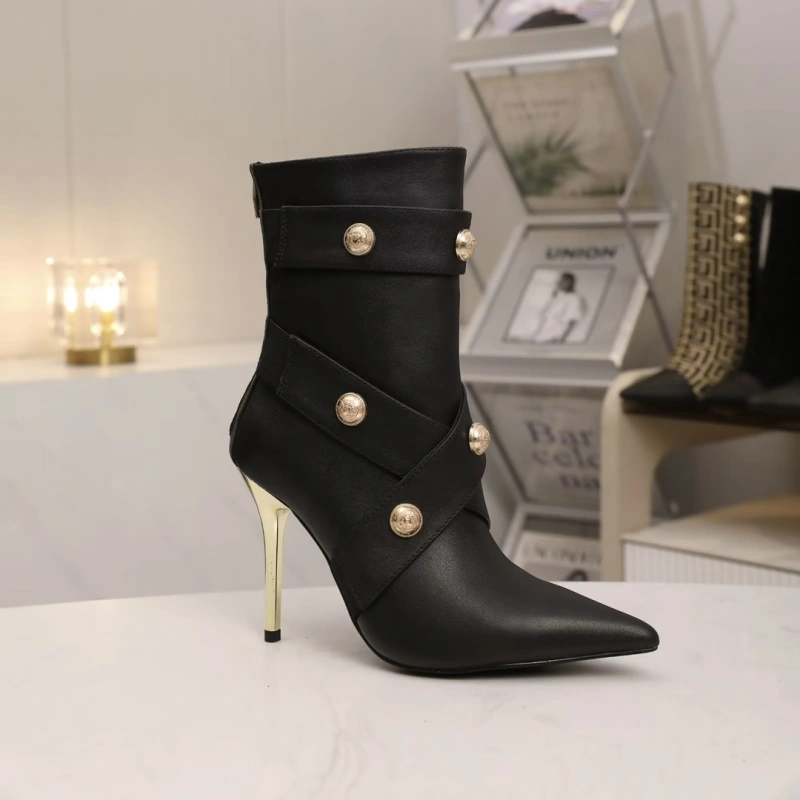 Comfortable Othxr Boots 216415