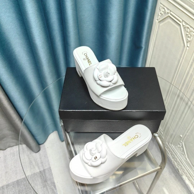 Chxnxl Slippers Refined 130425