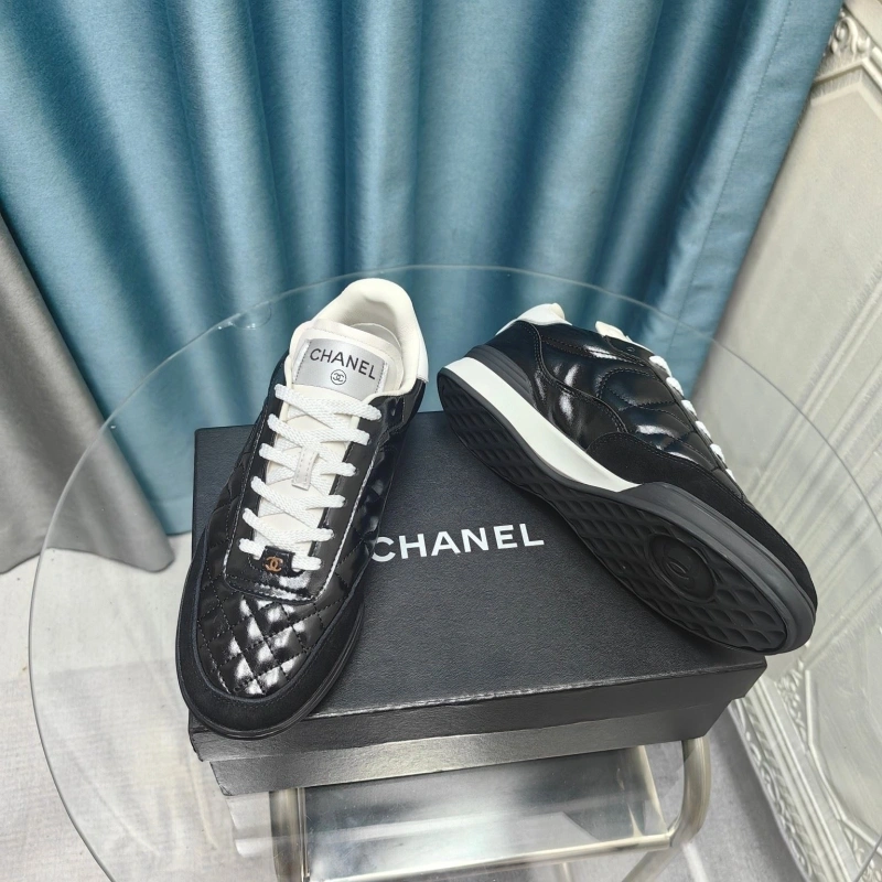 Trendsetting Chxnxl Sneakers 132089
