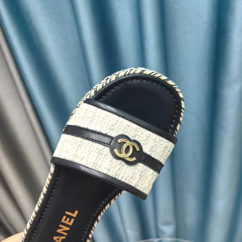 Chxnxl Sandals Resilient 130983