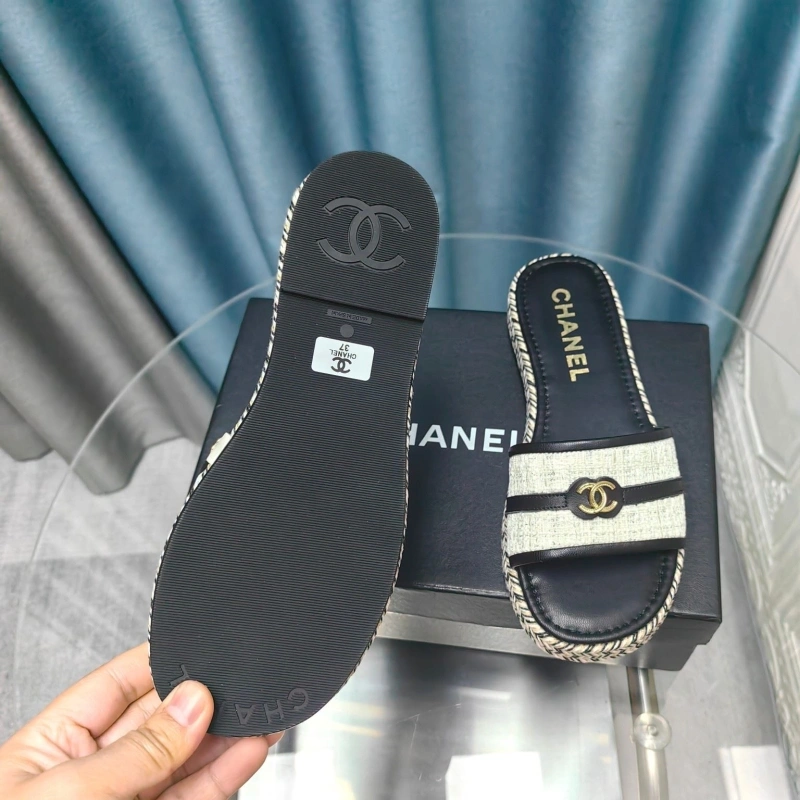 Chxnxl Sandals Resilient 130983