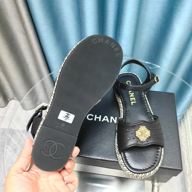 UrbanStyle Chxnxl Slippers 130401